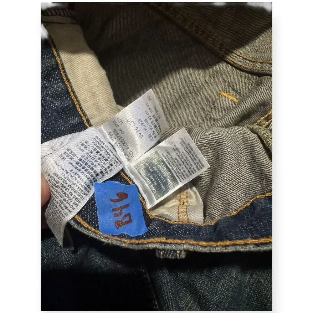 Levi-s Men's Blue and Navy Jeans